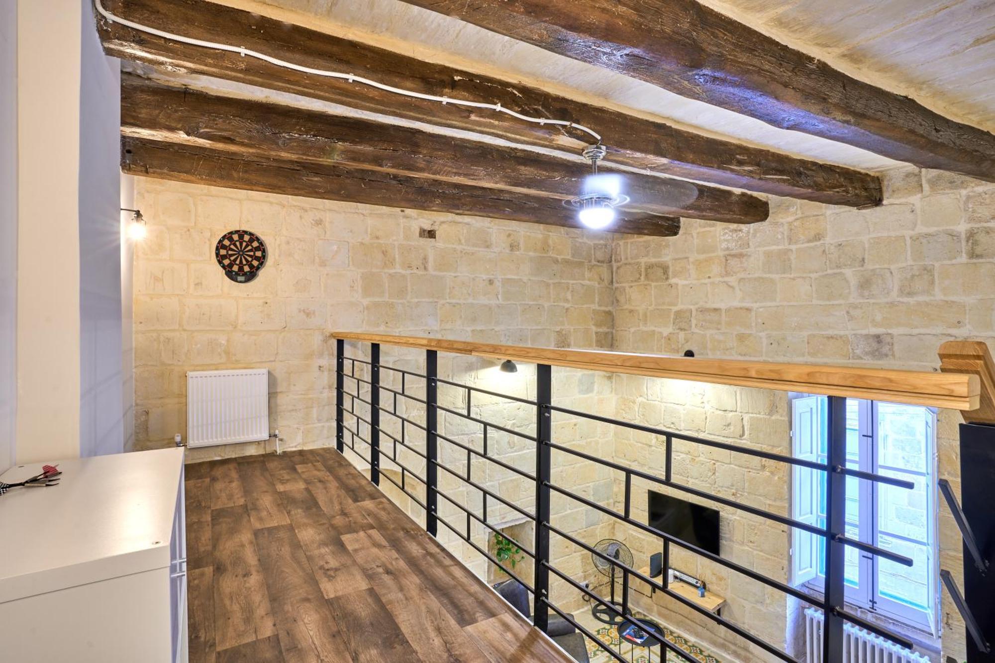 12 -16 , Pacifiku Scicluna Birgu Buitenkant foto