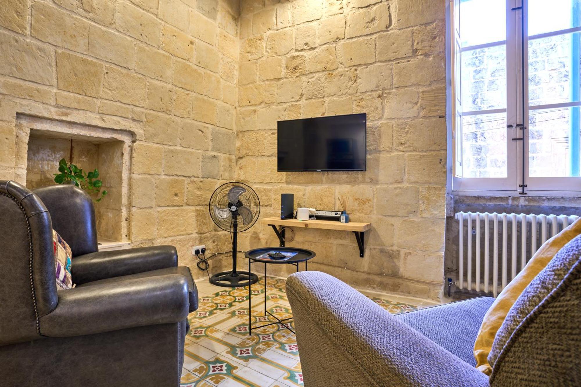 12 -16 , Pacifiku Scicluna Birgu Buitenkant foto