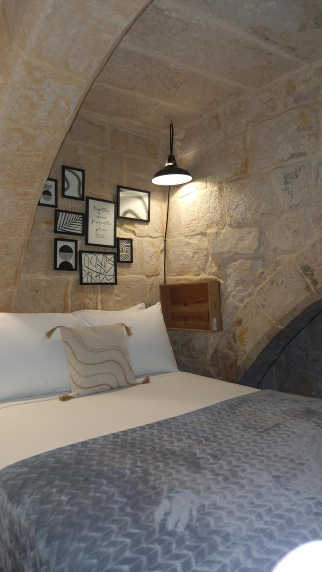 12 -16 , Pacifiku Scicluna Birgu Buitenkant foto