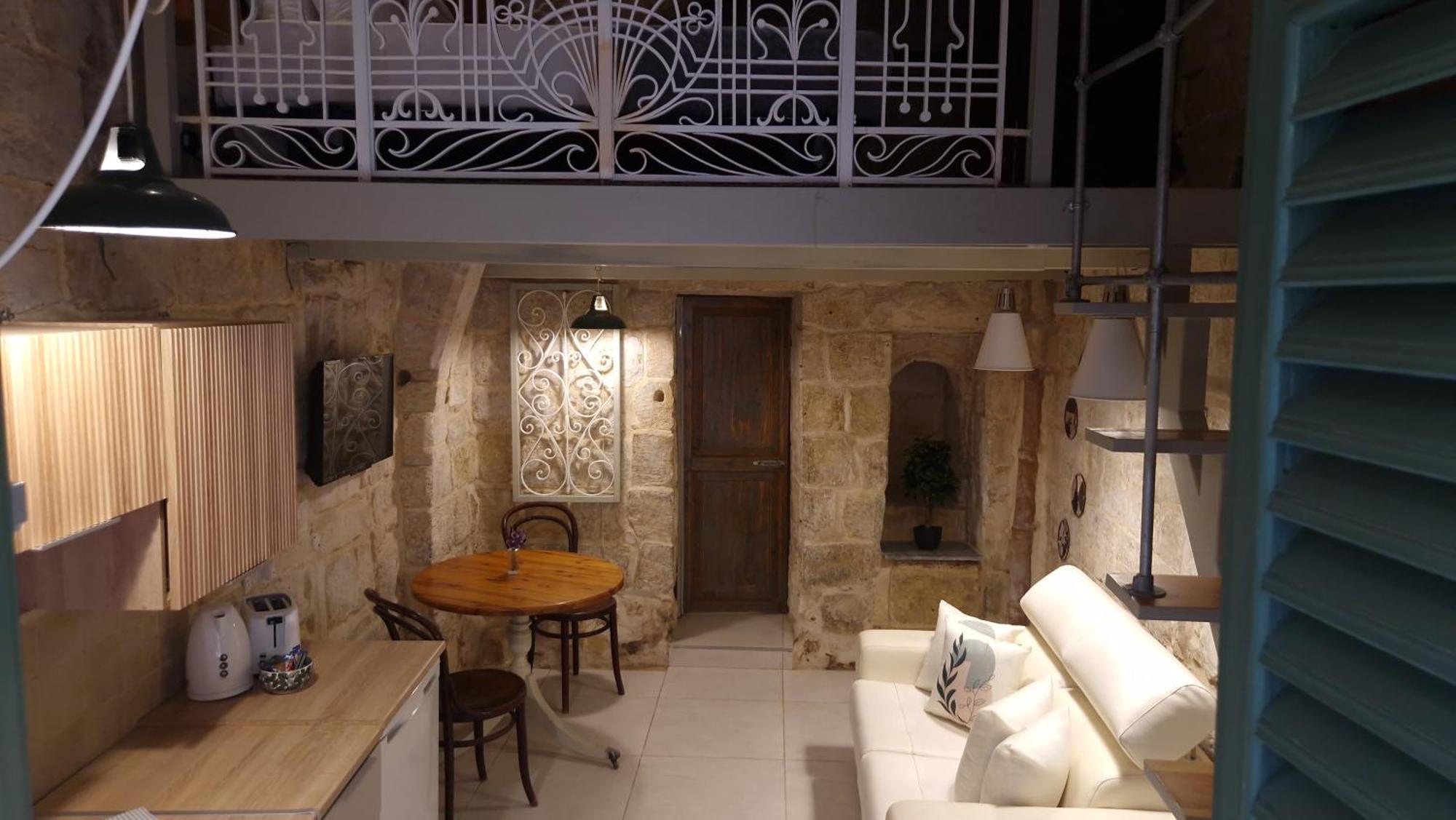 12 -16 , Pacifiku Scicluna Birgu Buitenkant foto